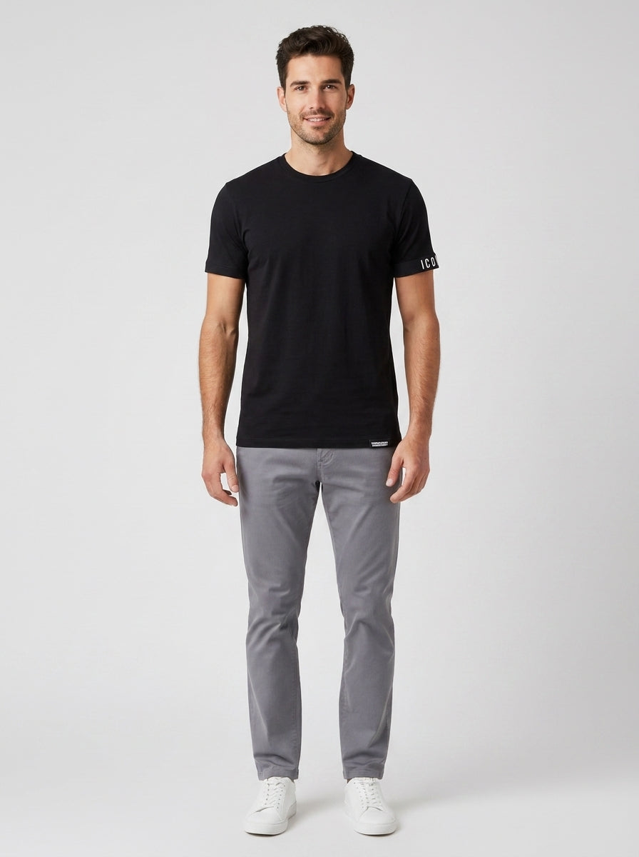 T-shirt D9M3S5030 ICON - foto indossata