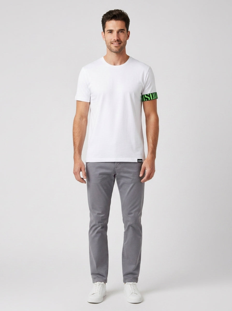 T-shirt D9M3S5770 T-SHIRT - foto indossata