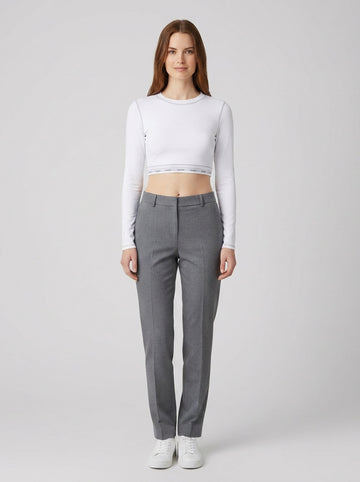 T-shirt GJ LS CROP TOP - foto indossata