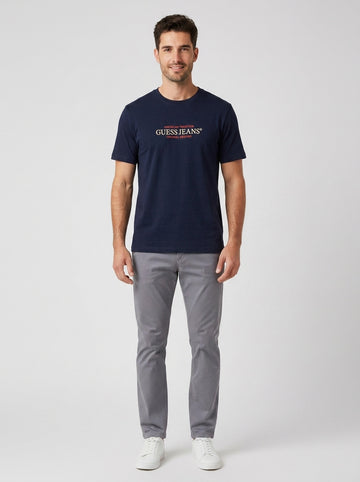 T-shirt Guess AMERICAN TRAD - foto indossata