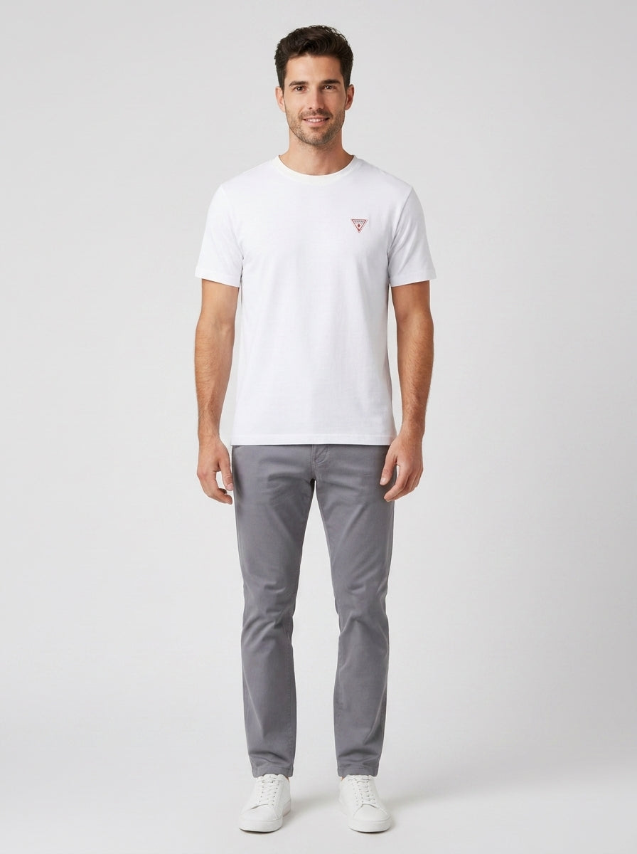 T-shirt Guess M4YI46K8FQ4 GJ SS CN MINI TRIANGLE - foto indossata