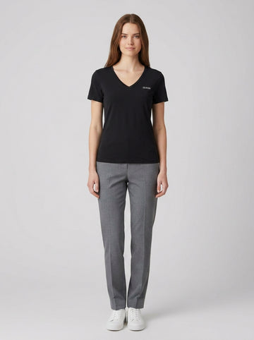 T-shirt NEW CARRIE SS T-SHIRT V NECK - foto indossata