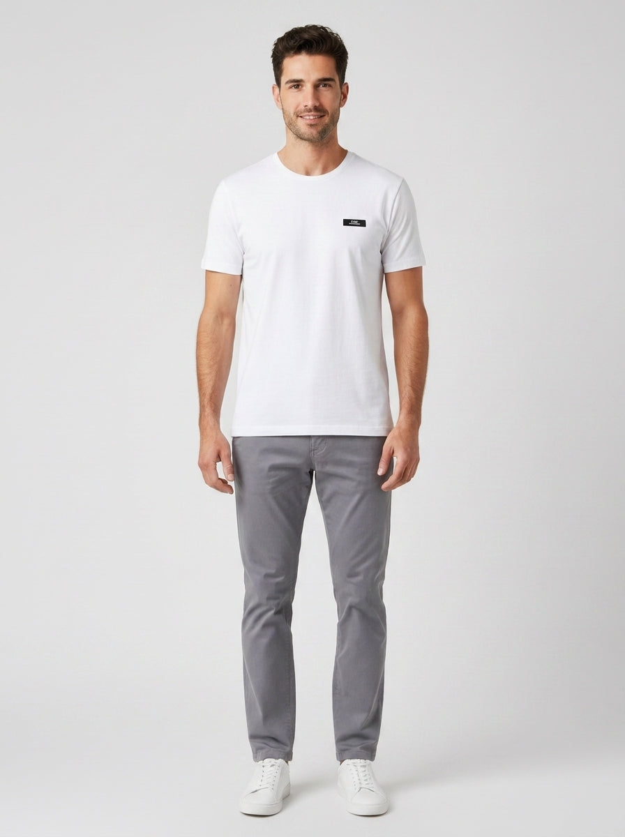 T-shirt T-SHIRT REGULAR CNC - foto indossata