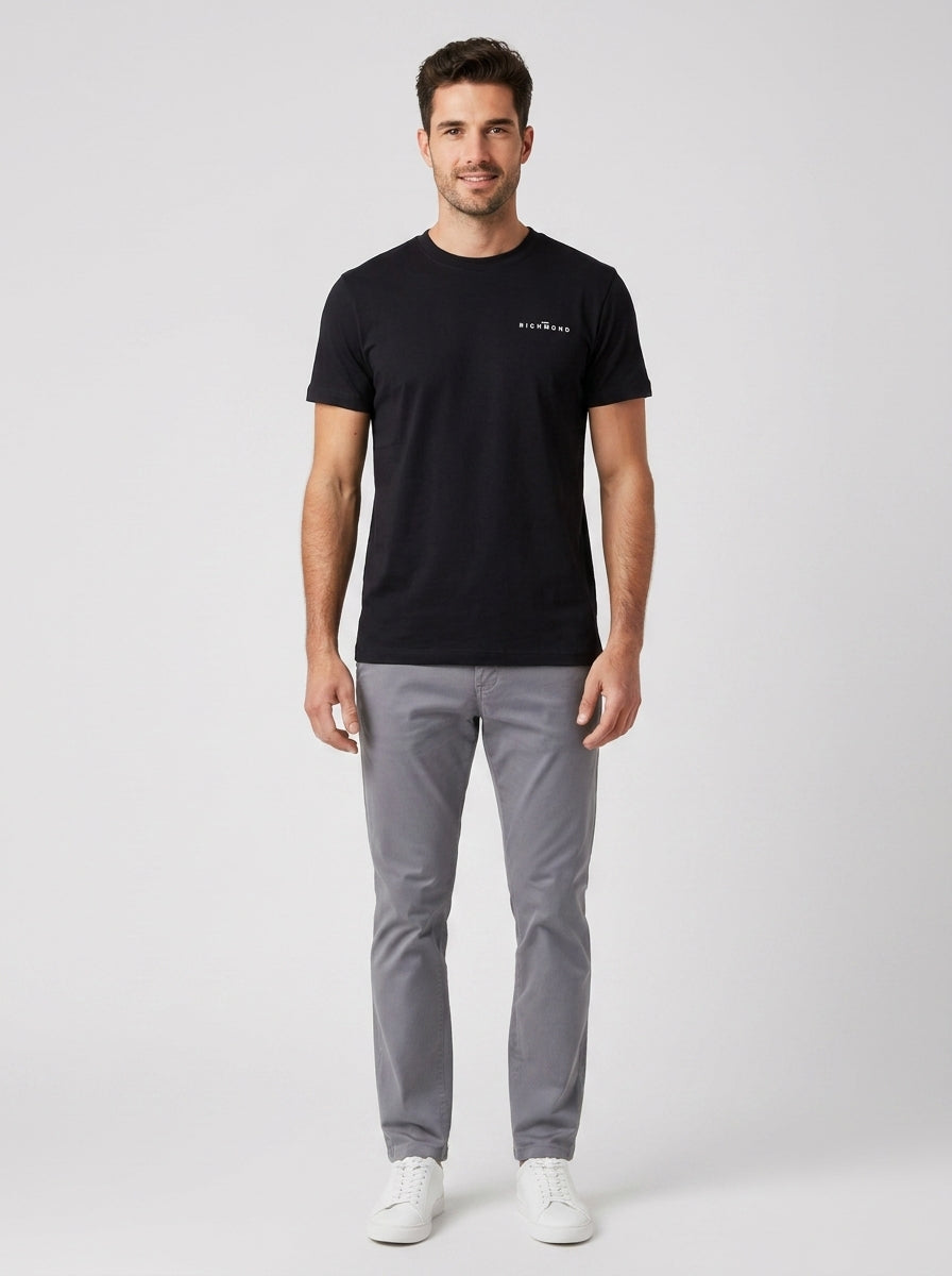 T-shirt T-SHIRT WILLY - foto indossata