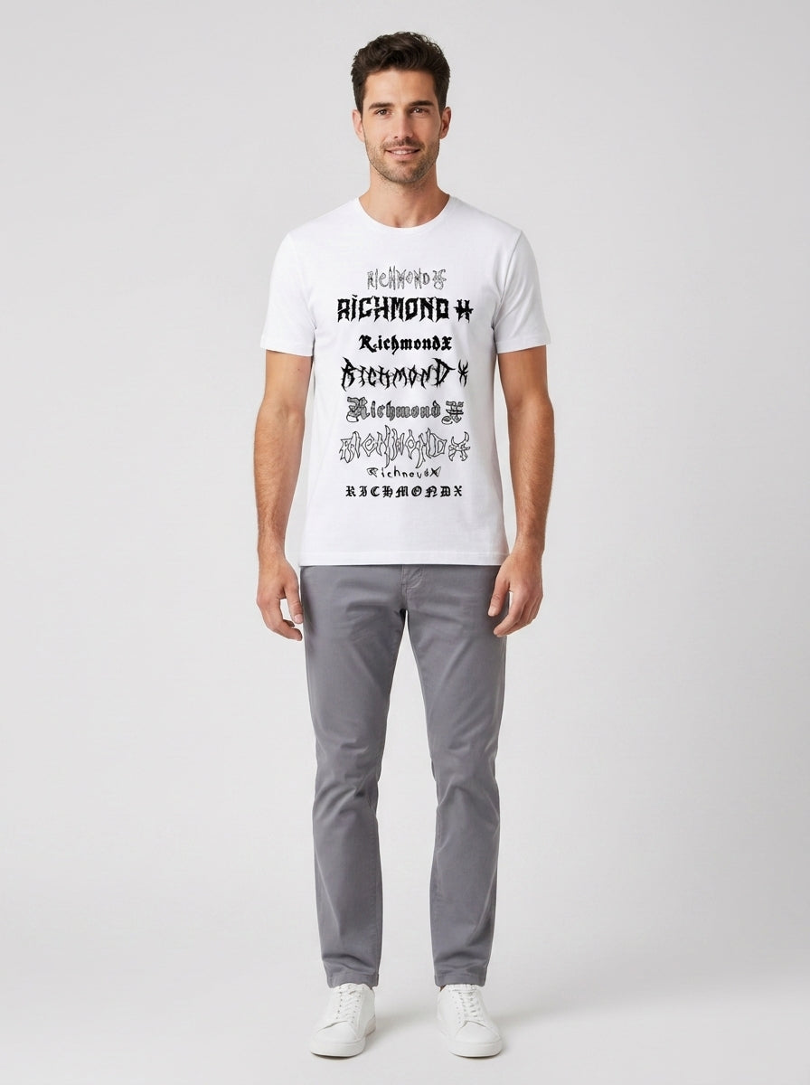 T-shirt T-SHIRT ZACLIA - foto indossata