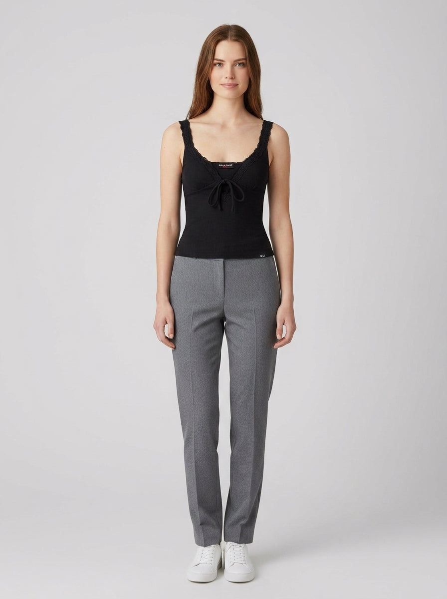 Top Guess W6GPB1KF641 GJ FASHION RIB LACE TOP - foto indossata