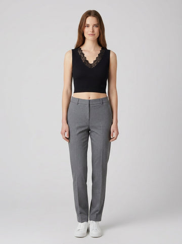 Top RAQUEL LACE SEAMLESS TOP SWTR - foto indossata