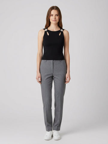 Top ZAMA CUT OUT DETAILS CROP TOP - foto indossata